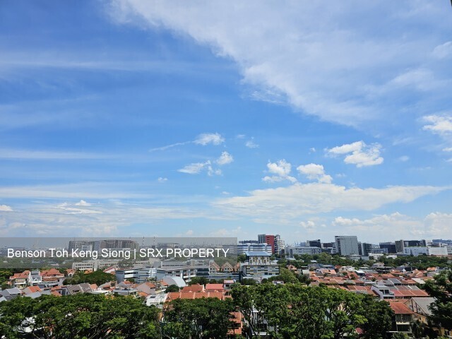 West Coast Drive (D5), Condominium #516884811